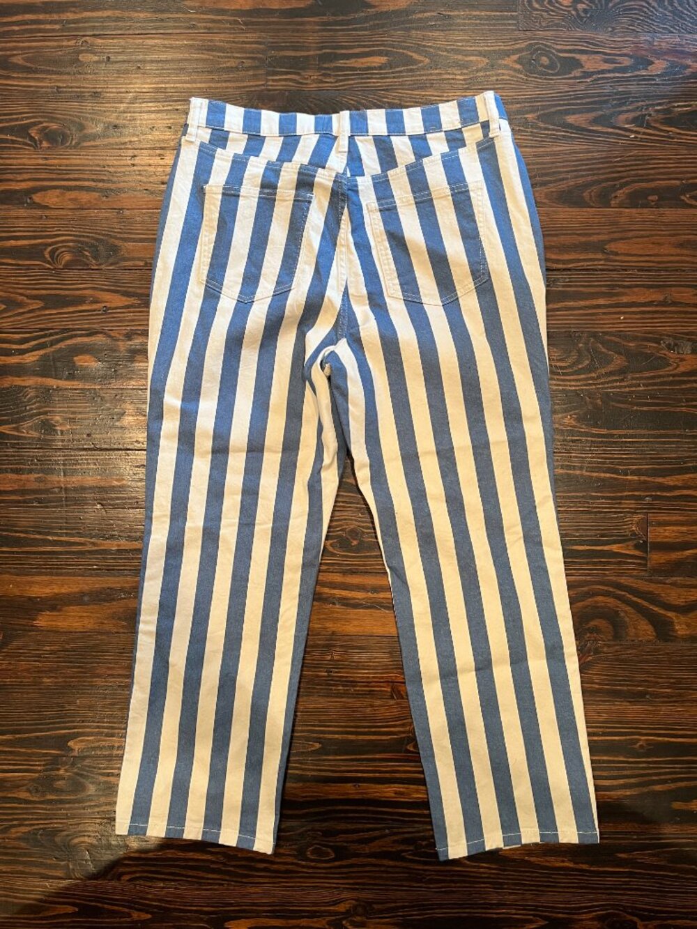 Boden High Rise Straight Stripe Jeans - size 31 R - Picture 9 of 9